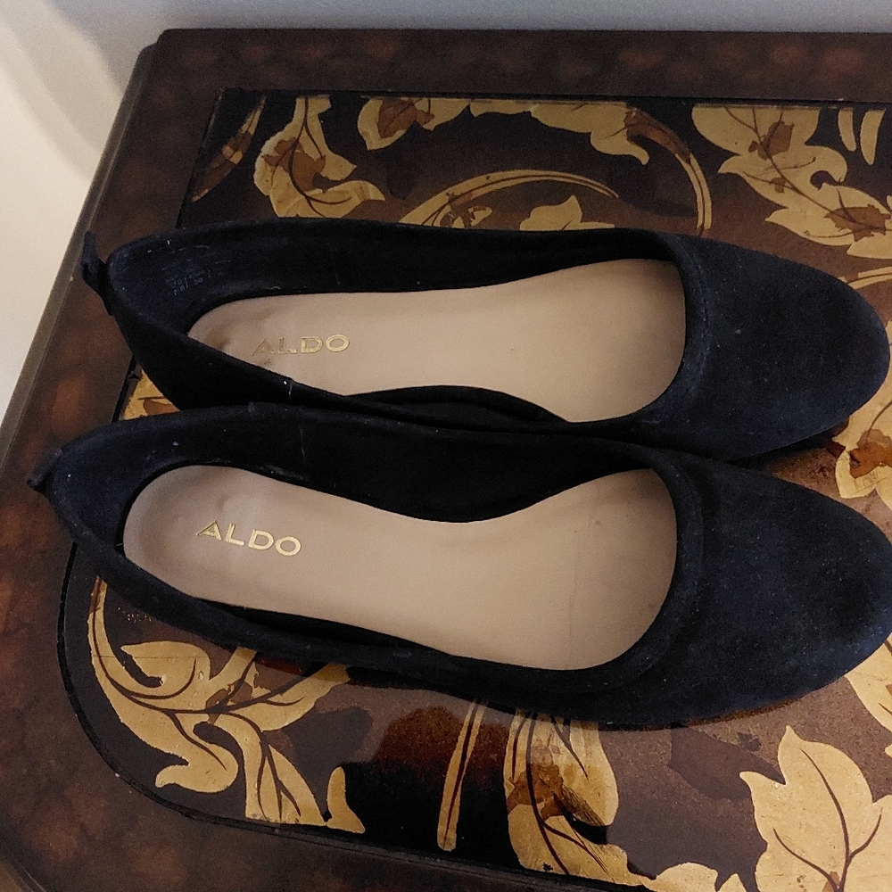 Aldo's Black Flats